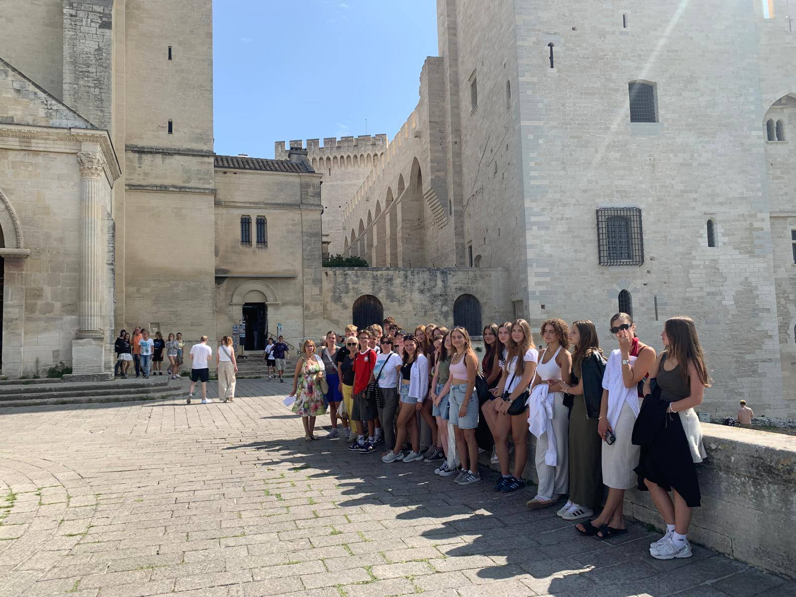 Zdjęcie Francja 2025 cz2 (04)eb3bf201-f9f4-44b0-983c-81847d2fd765.jpg w galerii Wycieczka po Europie - Orange i Avinion